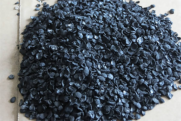 30000風量的廢氣需要多少活性炭來處理？
